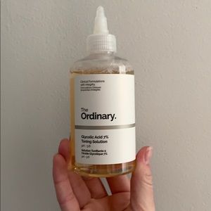 The ordinary glycolic toning solution